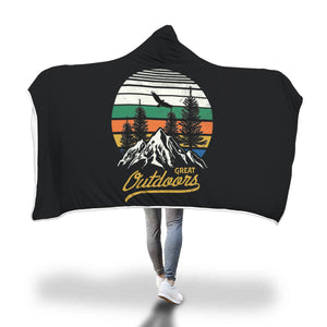 The Great Outdoors Retro | Hooded Blanket
